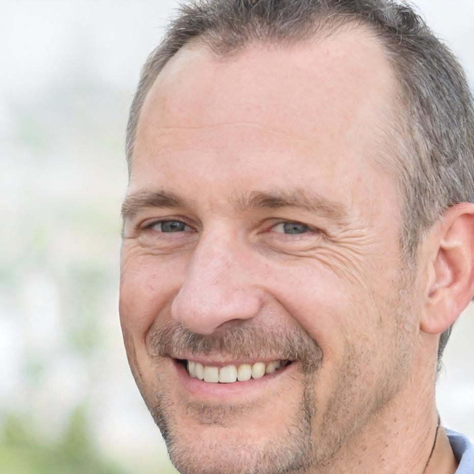 Norberto Kessler, Senior Financial Analyst
